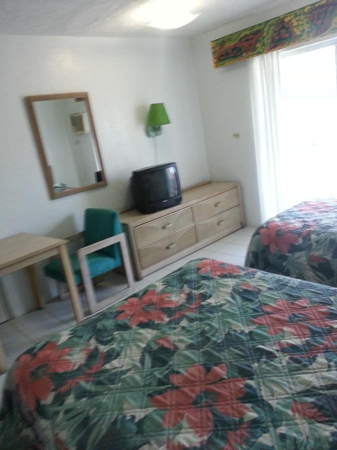 Hotel Nettie'S Different Of Nassau Casuarina'S Exterior foto