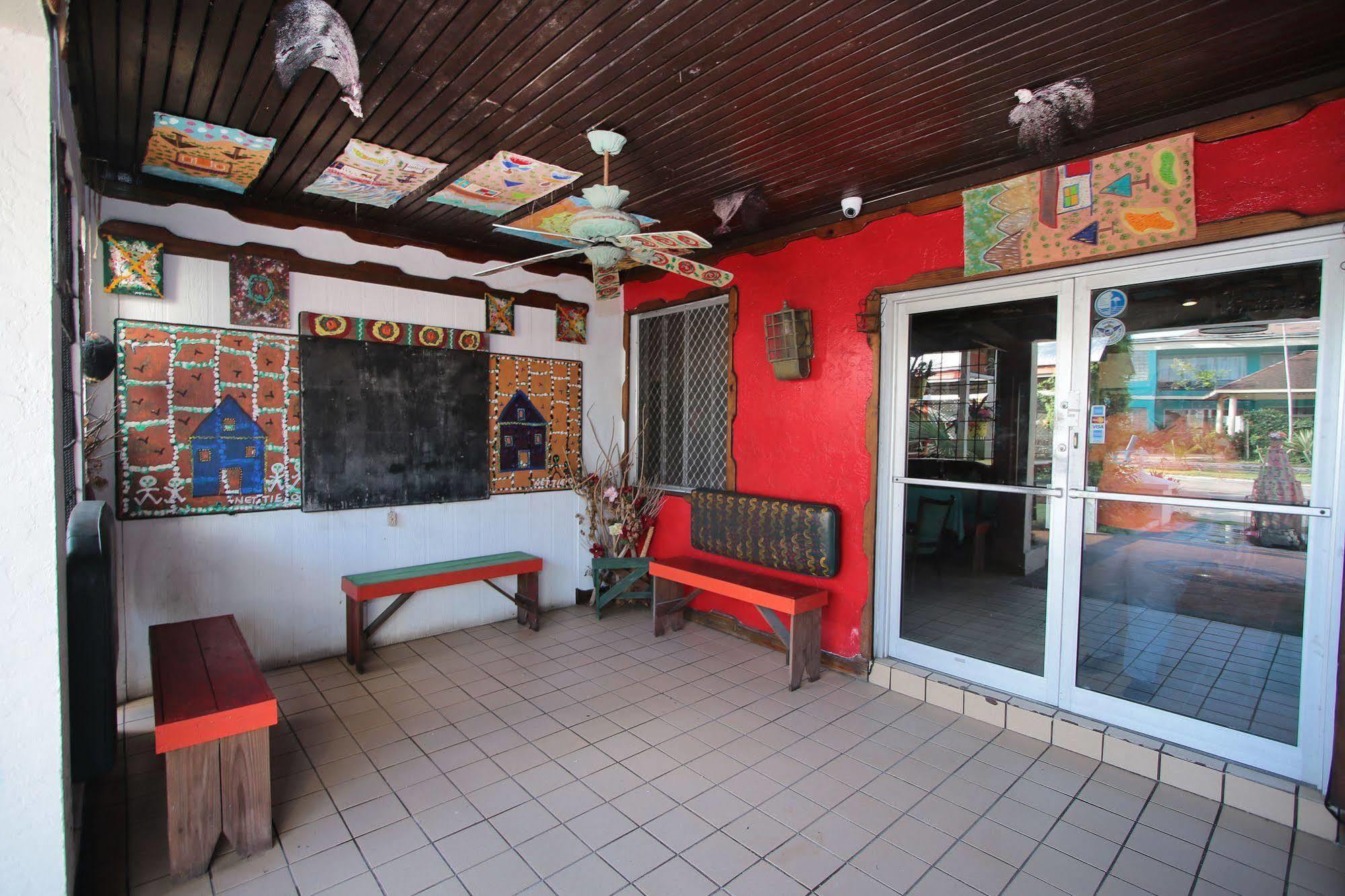 Hotel Nettie'S Different Of Nassau Casuarina'S Exterior foto